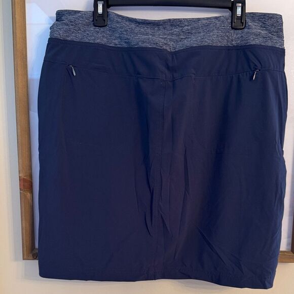 Duluth Trading Co Plus Size Skort - Picture 4 of 5